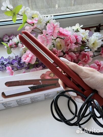 Щипцы для волос красные