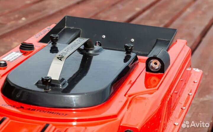 Б/У прикормочный кораблик по trade-in