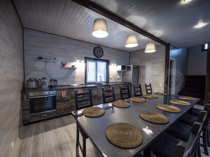 Коттедж 160 м² на участке 13 сот.