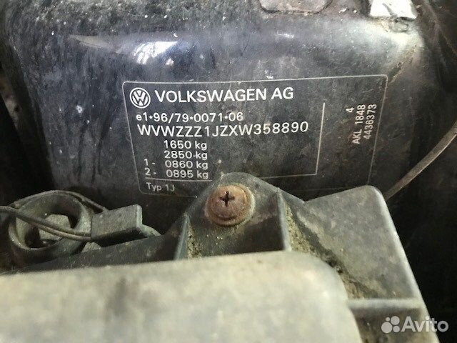 Разбор на запчасти Volkswagen Golf 4 1997-2005