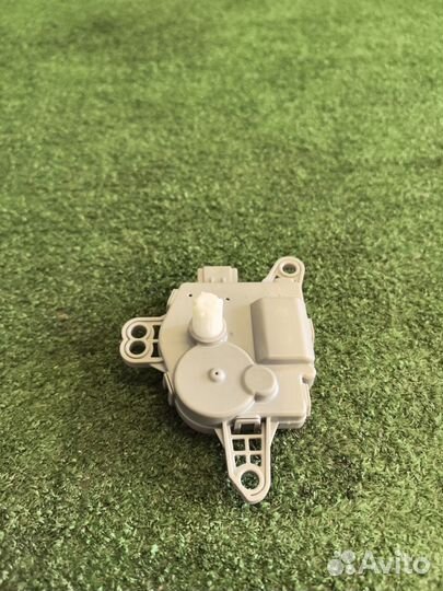 Моторчик заслонки печки Hyundai Santa Fe TM D4HE