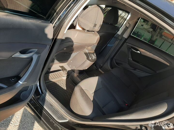 Сиденья хендай 15год i40