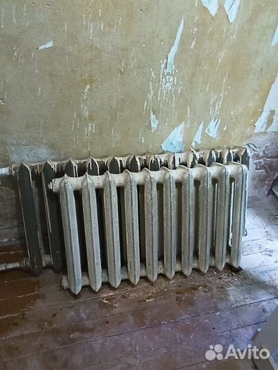 Батарея чугунная