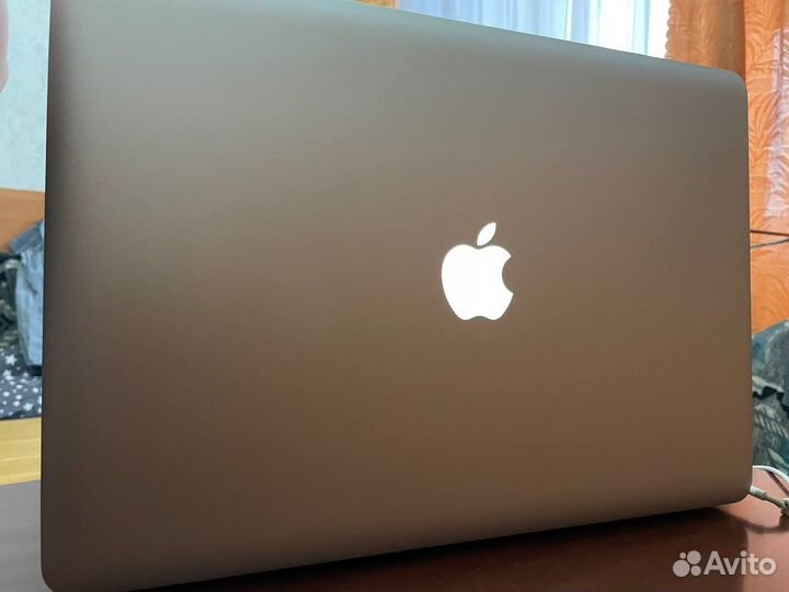 Apple MacBook pro 15