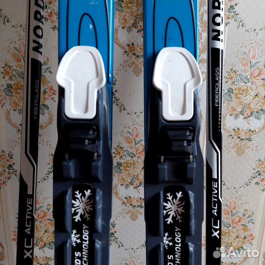 Лыжи беговые детские 140 с ботинками