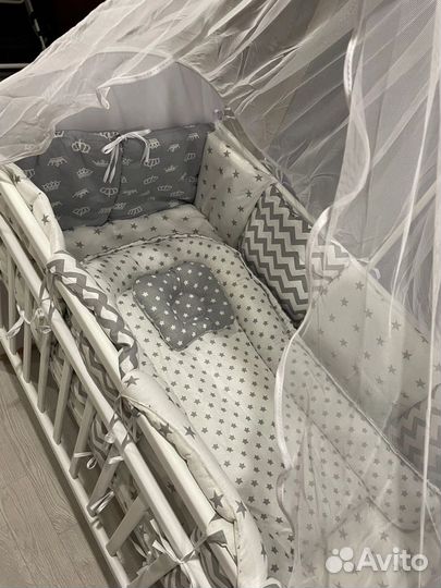 Кроватка для новорожденных