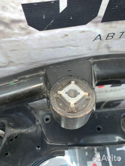 Балка подвески задняя Bmw X5 E70 N55B30 2012