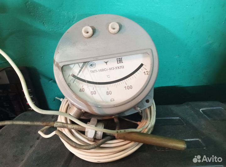 Термометр манометрический