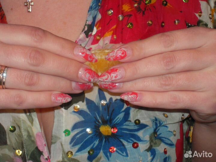 Наращивание ногтей, маникюр