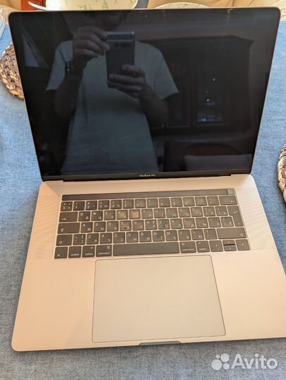 Apple MacBook Pro a1707