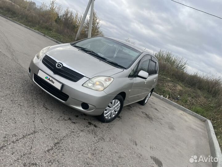 Toyota Corolla Spacio 1.5 AT, 2003, 215 000 км