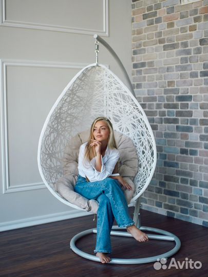 Плетеные столы, стулья, диваны, пуфы, кресла