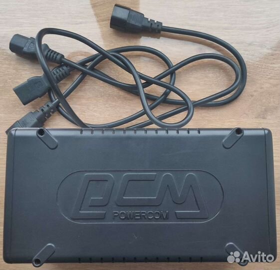 Бесперебойник GCM powercom WAR-500A новый