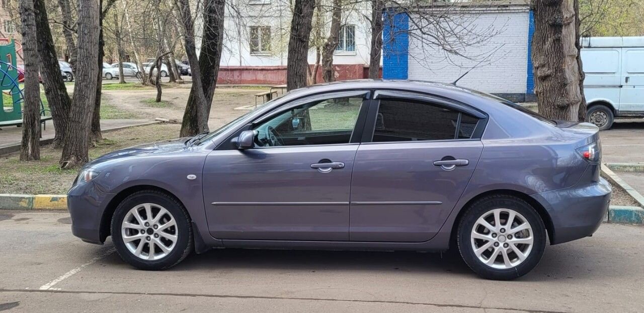 Mazda 3: фото владельца
