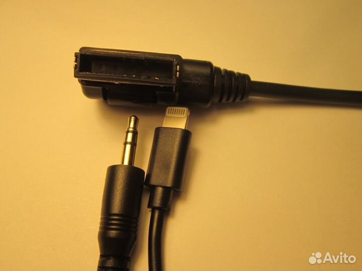 Шнур согласующий Pioneer для iPhone, новый