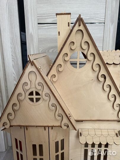 Кукольный домик дерево