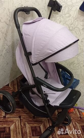Прогулочная коляска новая
