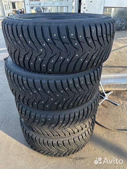 Kumho WinterCraft SUV Ice WS31 265/50 R20 111T