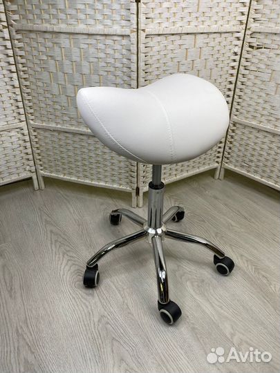 Стул для мастера седло