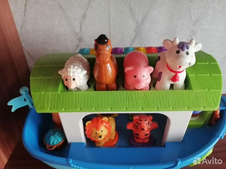 Игрушки Корабль Ноев ковчег и юла