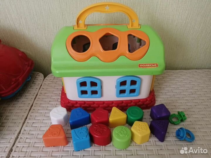 Развивающие игрушки, сортер