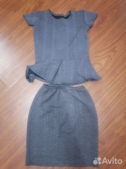 Вещи женские (сумка-баул)