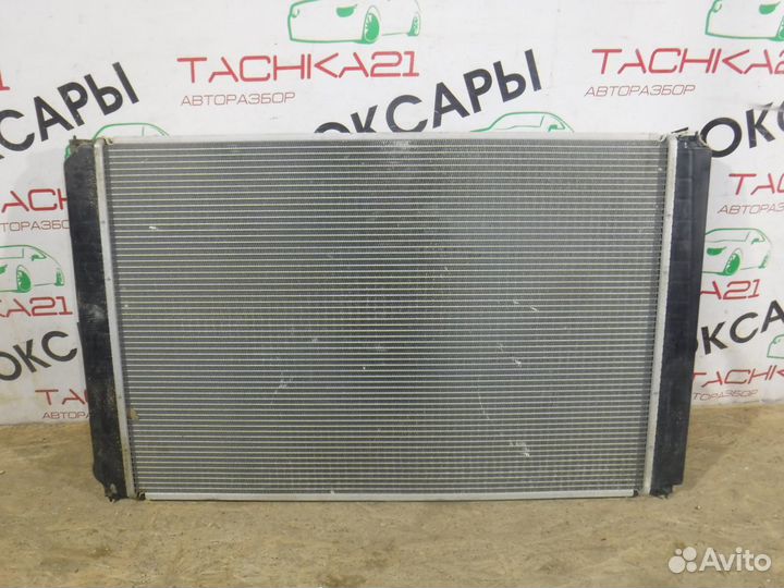 Радиатор охлаждения Toyota Alphard (2008-2015)