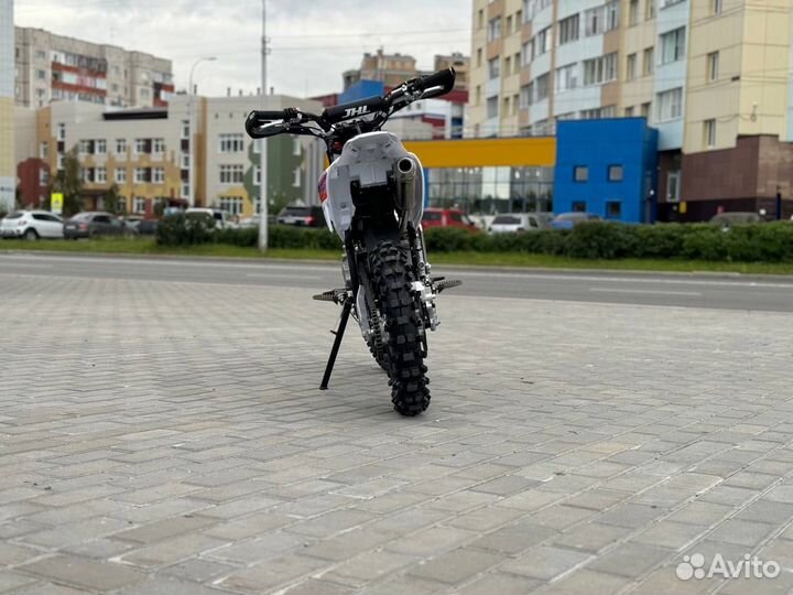 Питбайк jhlmoto JHL Z140E Pro (YX1P56FMJ)