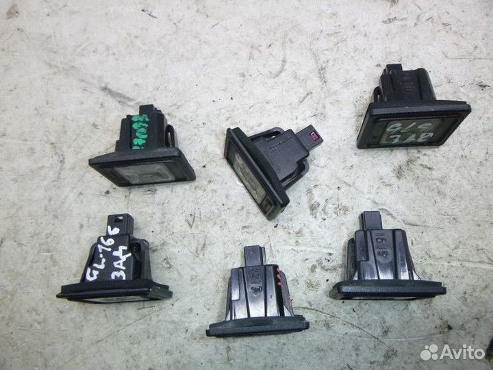 Плафон освещения номера mercedes benz GL-class X16