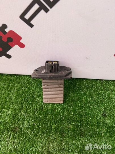 Резистор отопителя Hyundai sonata ef