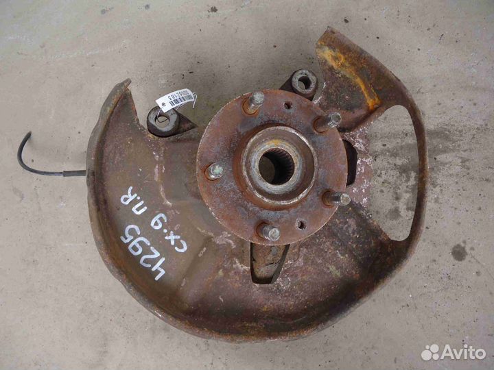 Кулак поворотный правый Mazda CX-9 1 TB