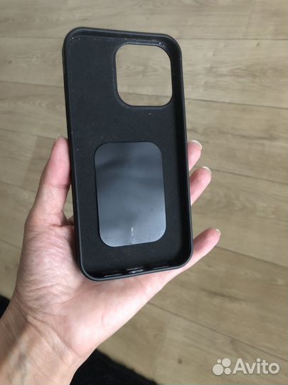 Чехол на iPhone 13 новый