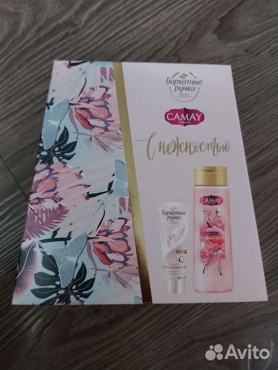 Набор косметики гель для душа camay и крем для рук