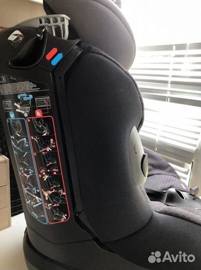 Автокресло Maxi Cosi Opal