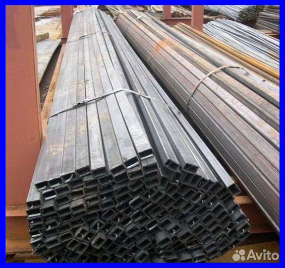 Профильная труба 40х25х3мм