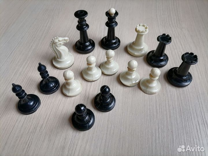 Шахматные фигуры некомплект 15 шт, СССР