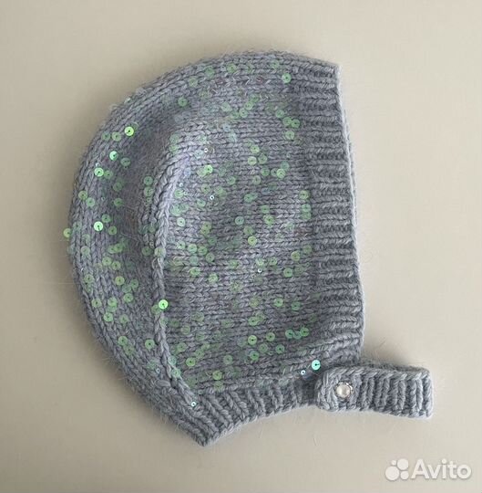 Чепчик вязаный женский