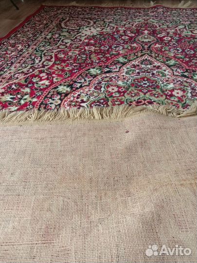 Ковер япония шерстяной 2,55 х 1,68см