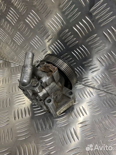 Насос гидроусилителя Ford Mondeo 4 2.0