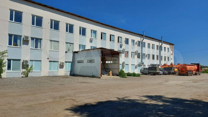 Склад, 605 м²