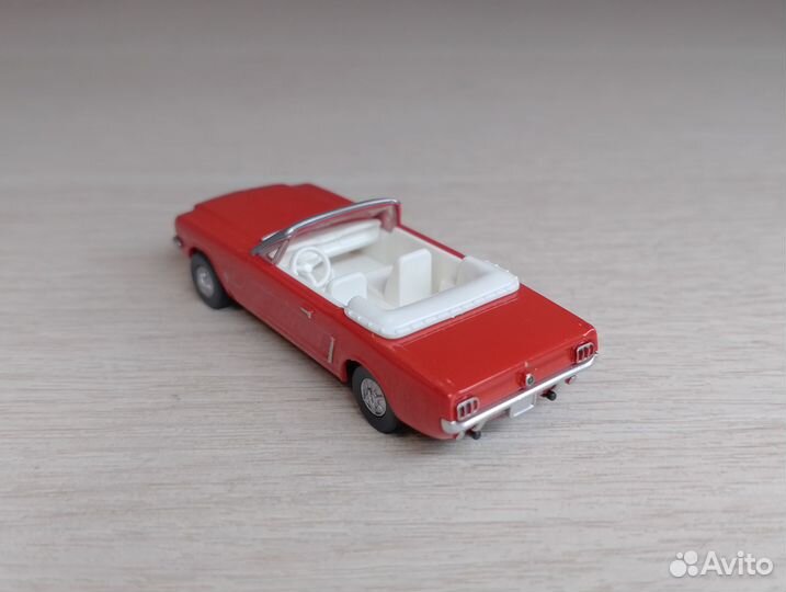 A30) Ford Mustang I Cabrio (1964-1973), красный