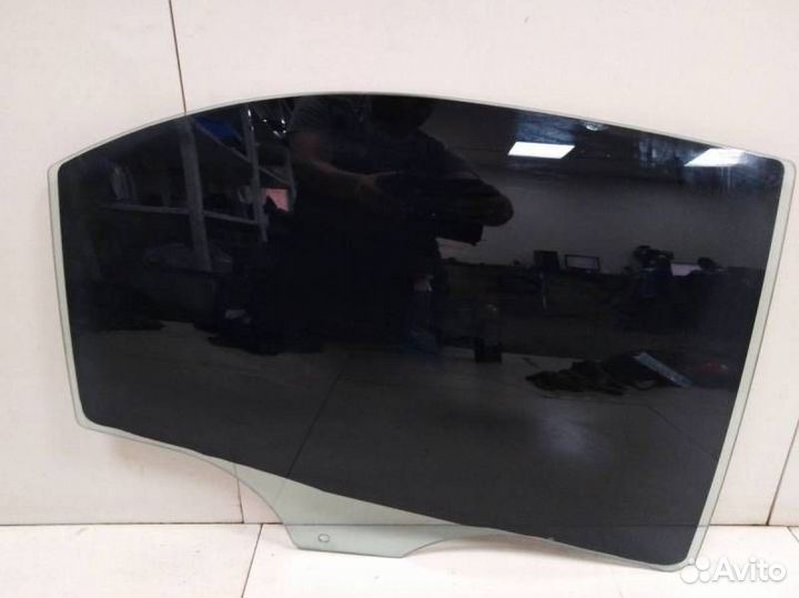 Стекло двери задней правой Mazda Mazda 6 GG 2002-2