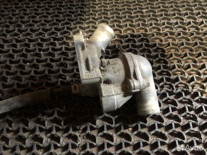 Корпус термостата Ланцер 9 Mitsubishi Lancer