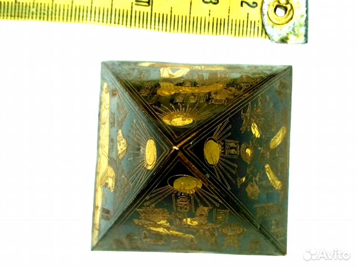 Статуэтка-фигурка, пирамида благополучия Египет