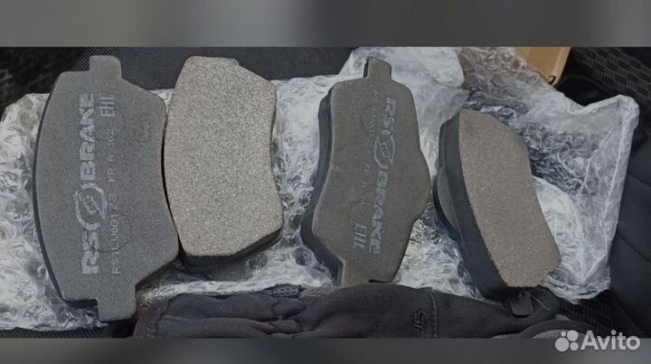 Тормозные передние колодки для всех Автомобилей