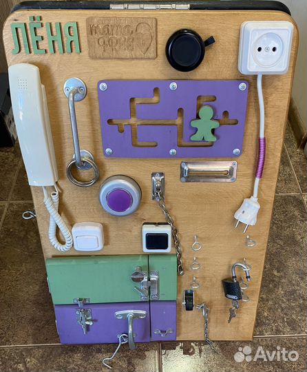 Развивающий бизиборд