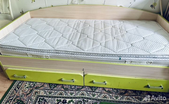 Детский шкаф для одежды бу