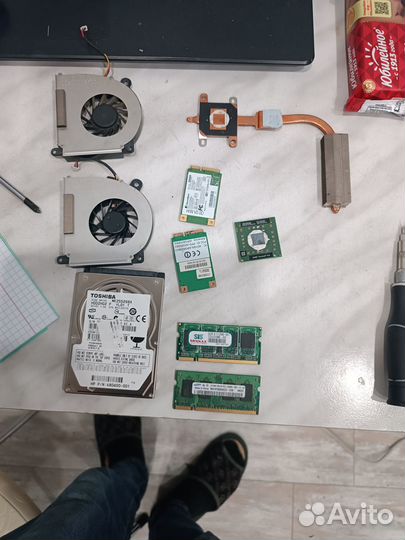 Комплектующие для ноутбука