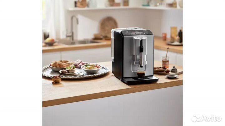 Кофемашина Bosch TIS30521RW. В наличии