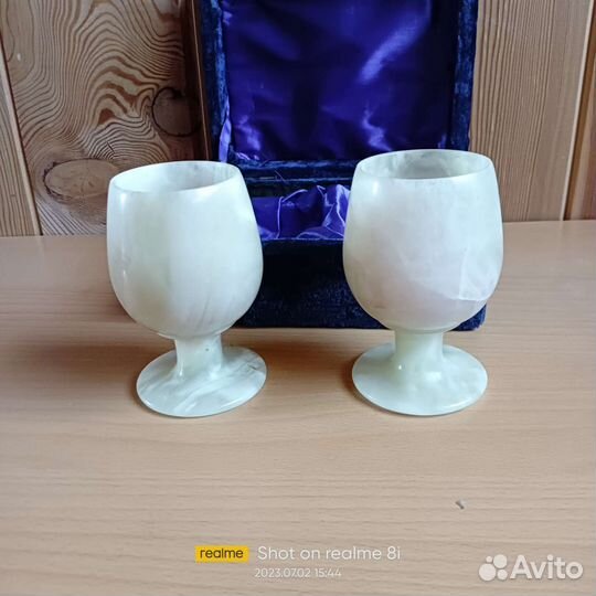 Рюмка нефритовая